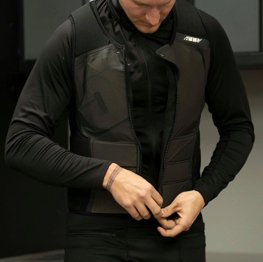 509 R-Mor Protection Vest - Pirate, Modeled