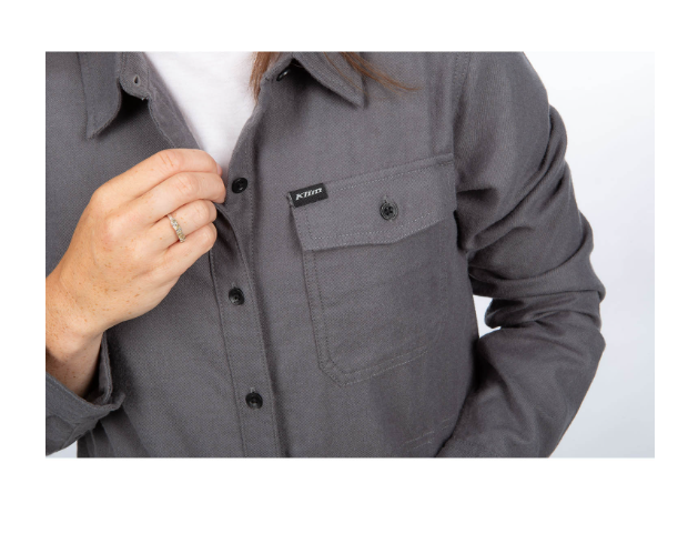 Kinsey Midweight Flannel, Zoomed In Button