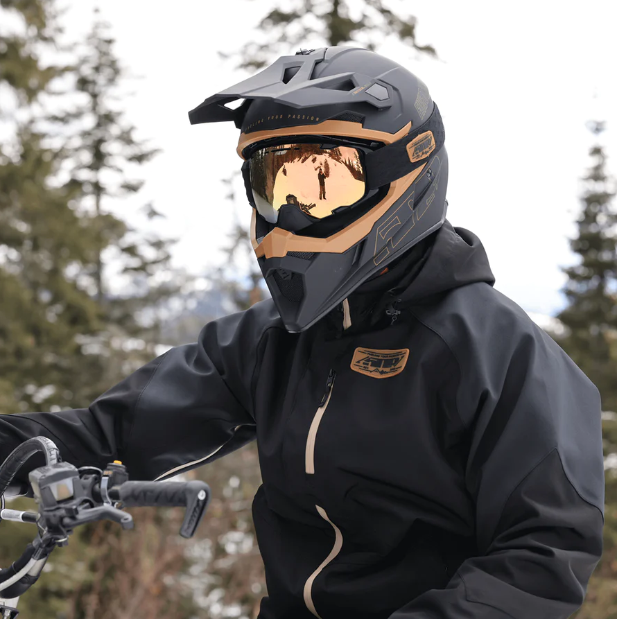 Tactical 2.0 Helmet - Black Gum, Modeled