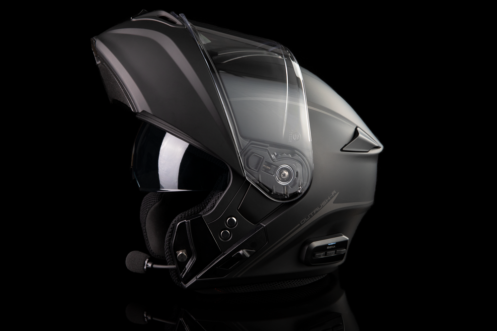 SENA Outrush R Flip-Up Helmet Matte Black